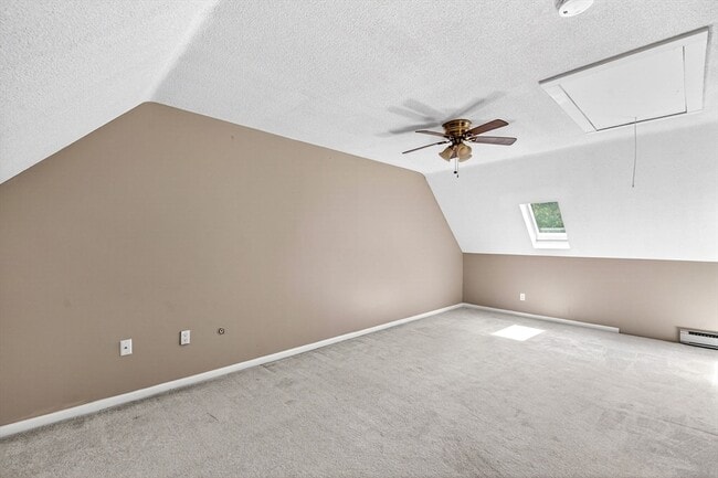 Building Photo - 35 Hazen Rd