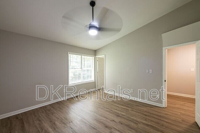 Building Photo - 3538 Kennesaw Station Dr