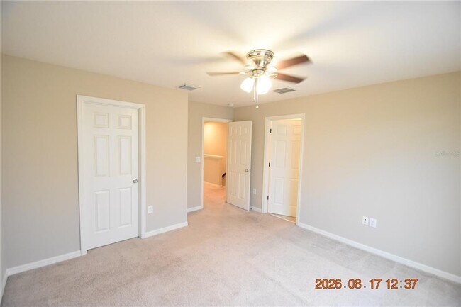Building Photo - 7031 Woodchase Glen Dr