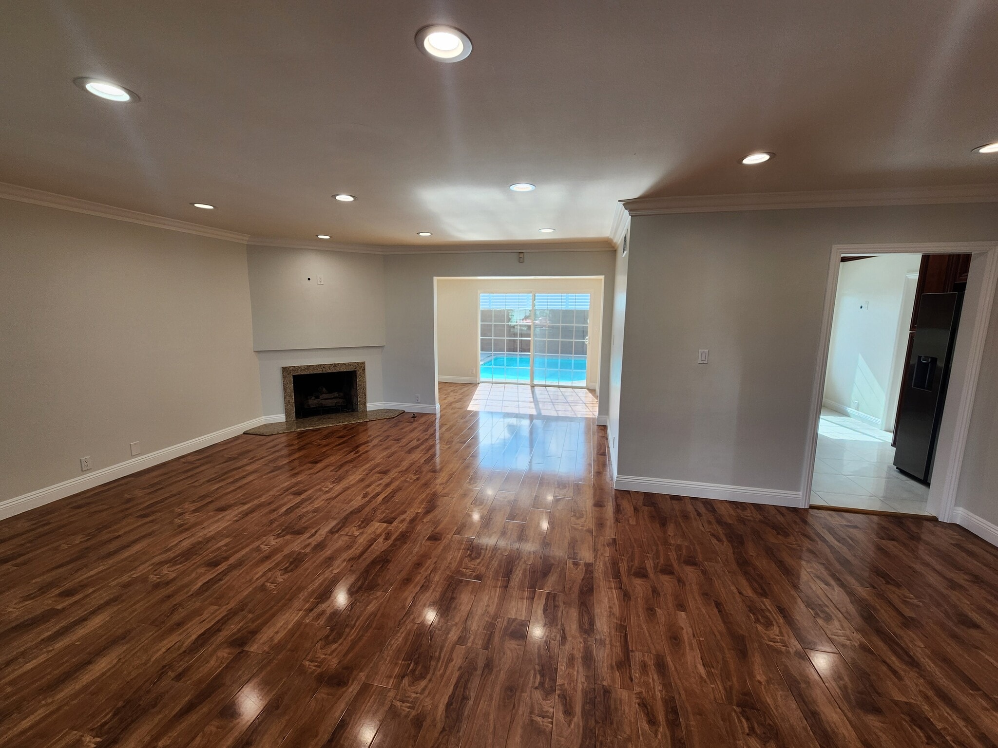 Building Photo - 13132 Hartland St