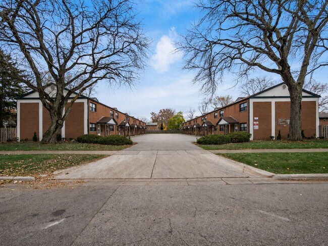 Building Photo - 95 Illinois Ave