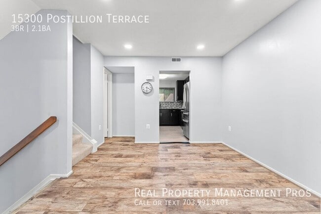 Building Photo - 15300 Postillion Terrace