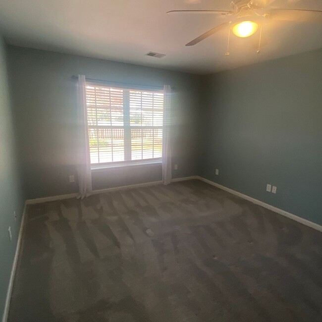 Building Photo - Arbor Walk 3Br 2Ba in Dorchester District ...