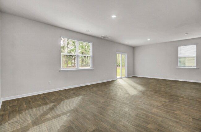 Building Photo - 214 Sweet Cherry Ln