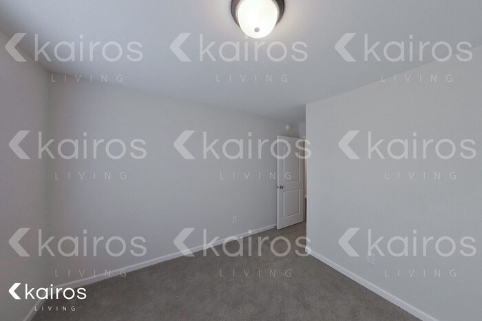 Building Photo - 820 Heather Dr