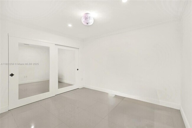 Building Photo - 11377 SW 74th St