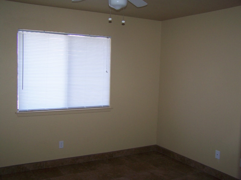 Building Photo - 454 Drake Ct