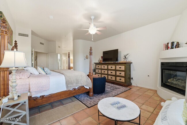 Building Photo - 12202 N 138th St