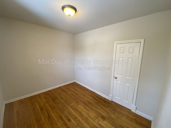 Building Photo - 311 McKinney St