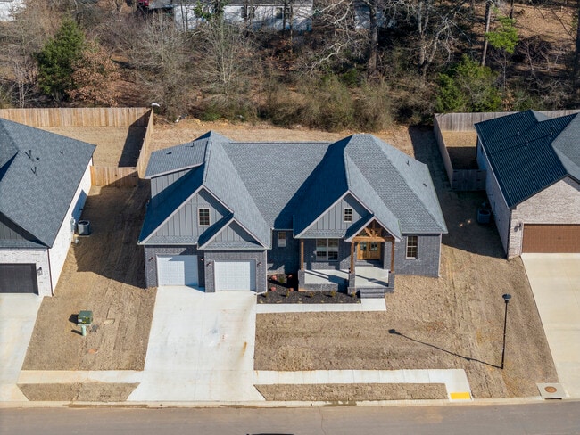 Building Photo - 19 Denali Dr