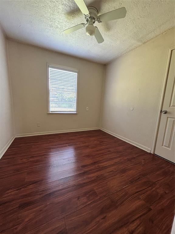 Building Photo - 3208 Suiter Way