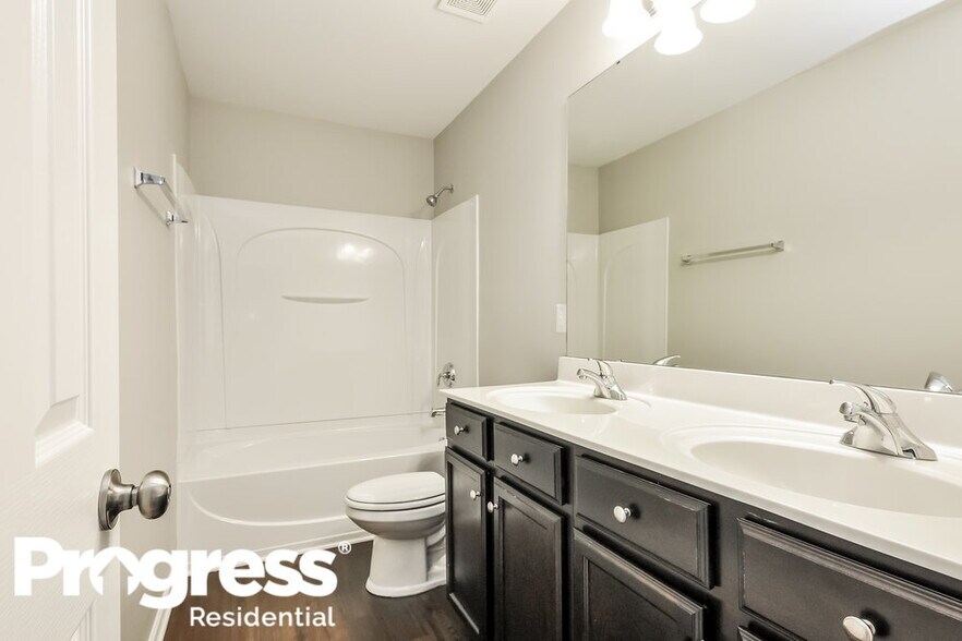 Building Photo - 5004 Bee Balm Ct