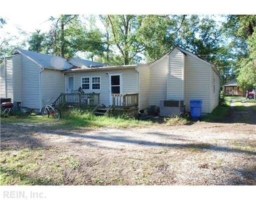 Building Photo - 2043 Maywood St
