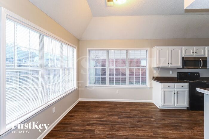 Building Photo - 2779 Van Leer Dr