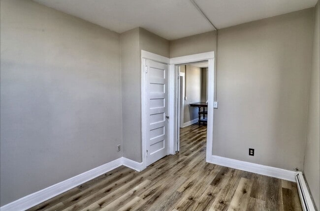 Building Photo - 743 Harrison Ave