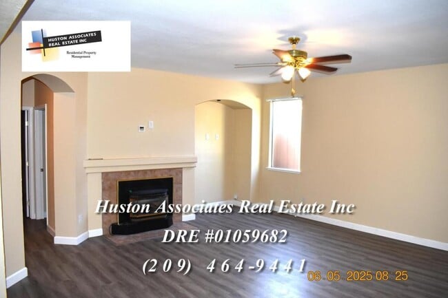 Building Photo - 4208 Maddie Cir