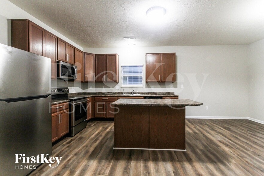 Building Photo - 7715 Firecrest Ln