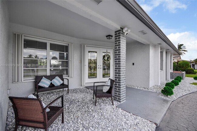 Building Photo - 406 Sailboat Cir