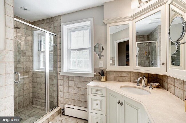 Building Photo - 2243 40th St NW