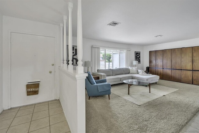 Building Photo - FULLY FURNISHED Mid-Century Modern 3 Bed R...