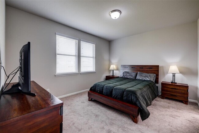 Building Photo - 128 Shearwater Ln