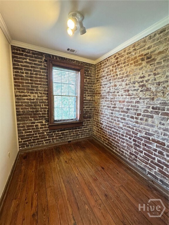 Building Photo - 424 E Macon St