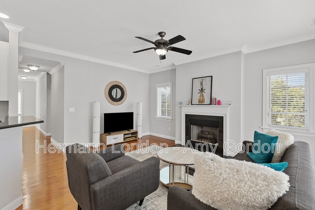 Building Photo - 751 Windberry Ct