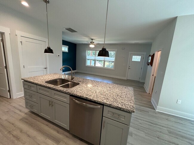 Building Photo - West AVL - 3/2 Contemporary Build Ready Now!