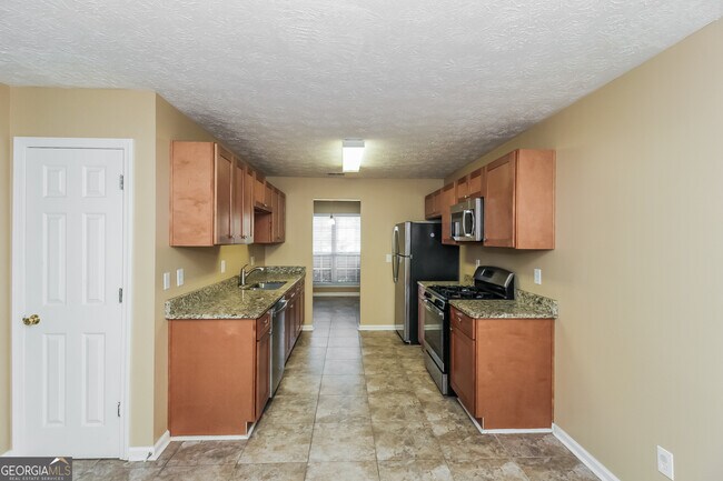 Building Photo - 7175 Springchase Way