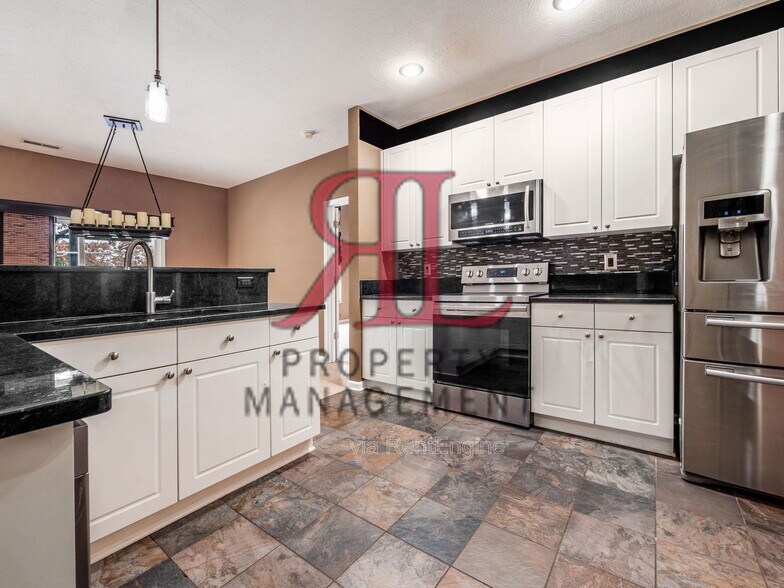 Building Photo - 7826 Scioto Crossing Blvd