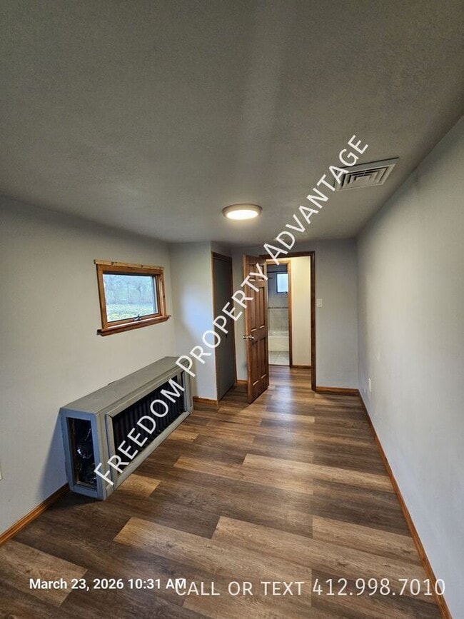 Building Photo - 1920 Idaho St