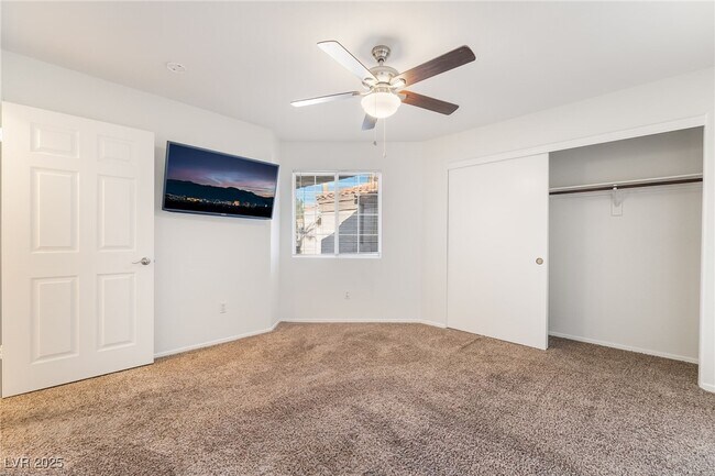 Building Photo - 1851 Hillpointe Rd