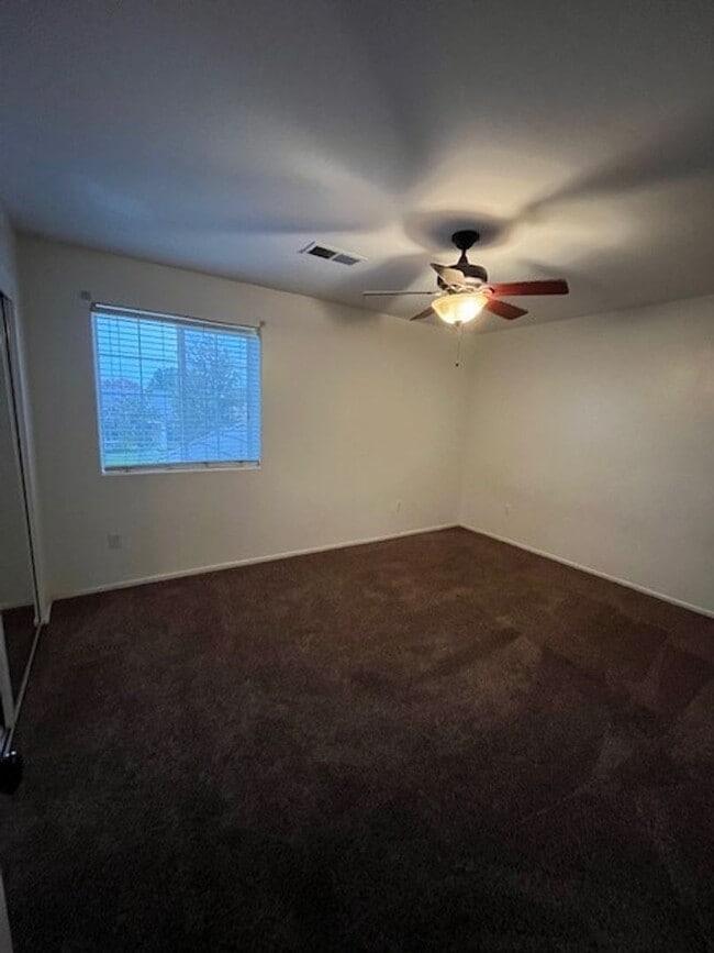 Building Photo - 11515 Presidential Rd