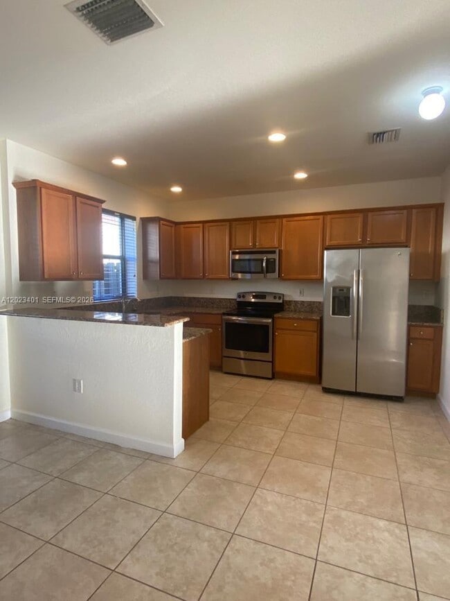 Building Photo - 17341 SW 153rd Ct