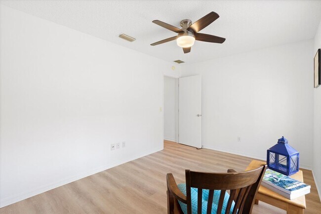 Building Photo - 17076 SE 96th Chapelwood Cir