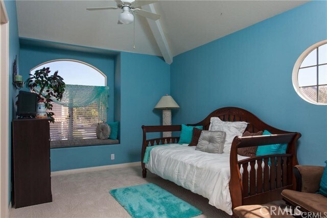 Building Photo - 17 Briercliff