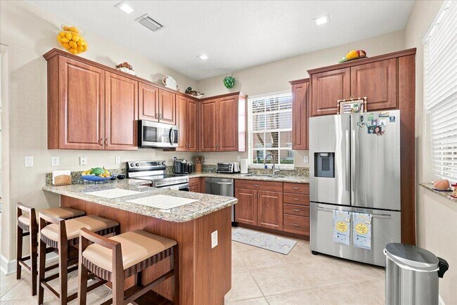 Building Photo - 701 SW 147th Ave