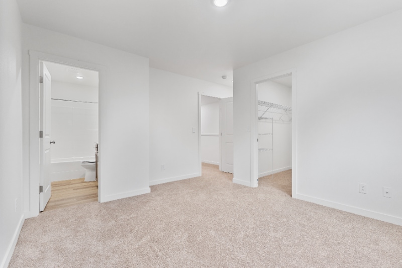 Building Photo - 2999 Harrison Ave