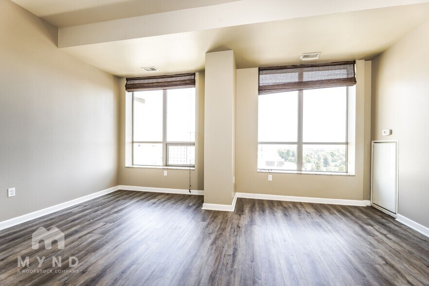 Building Photo - 1127 15th St