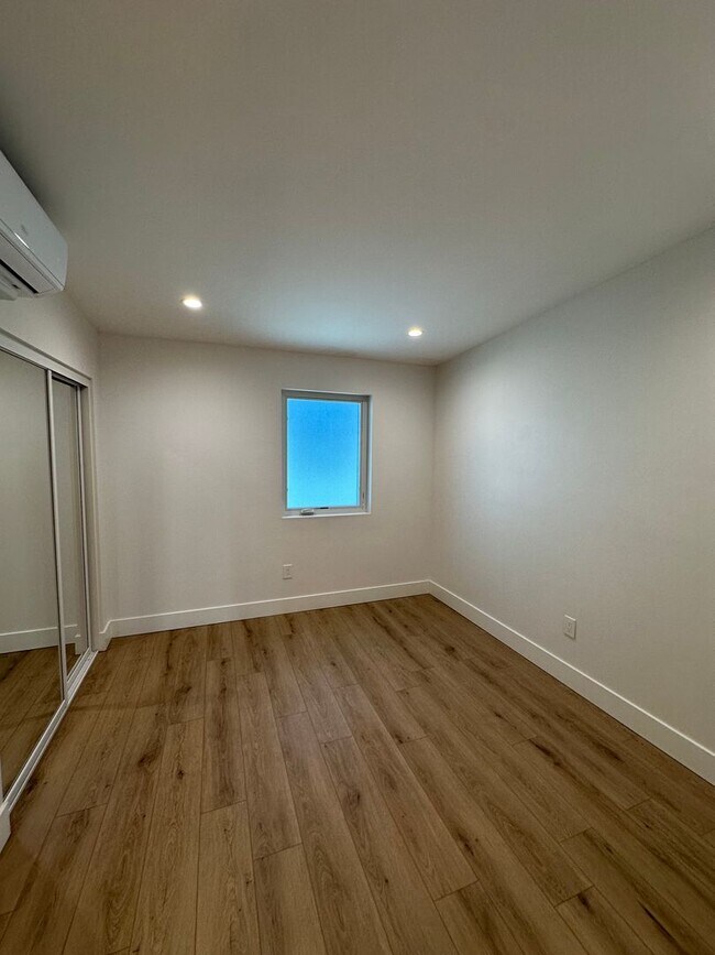 Building Photo - 2320 F St