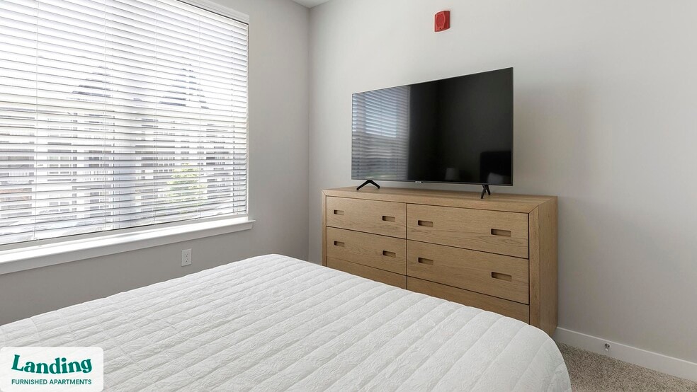 Building Photo - 393 Johns Rd NW