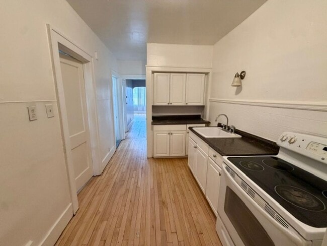 Building Photo - 14030 Faircrest St