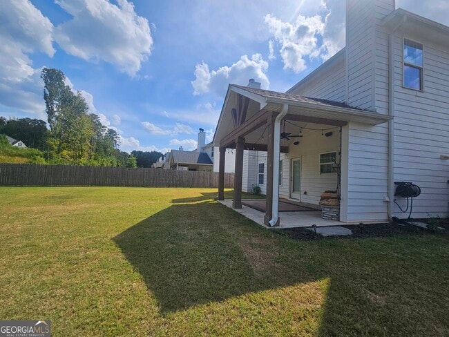 Building Photo - 16 Saint Georges Pl