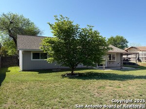 Building Photo - 7401 Oak Marsh St