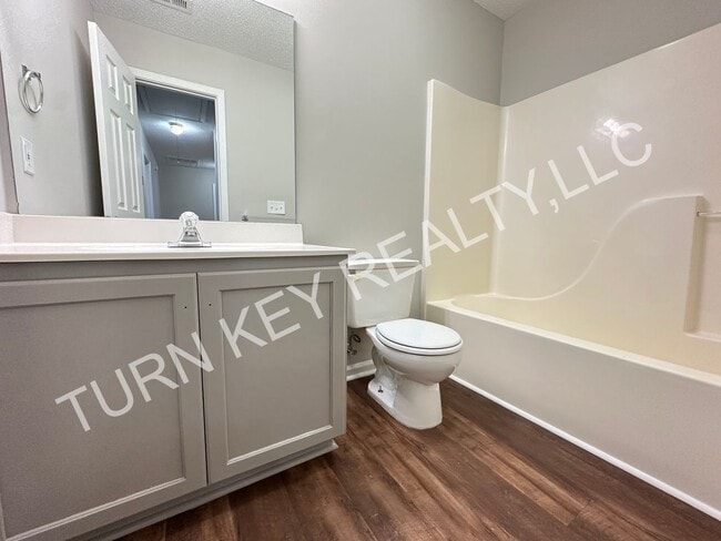 Building Photo - Townhome for rent in Alabaster