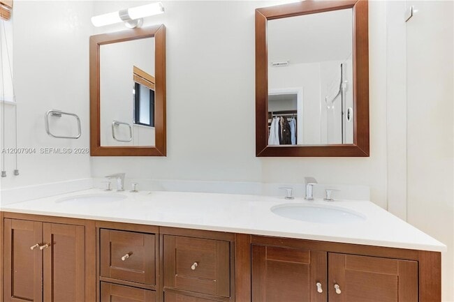 Building Photo - 10137 Costa Del Sol Blvd