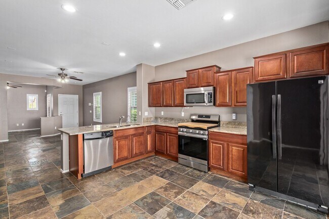 Building Photo - Modern Desert Retreat in Anthem at Merrill...