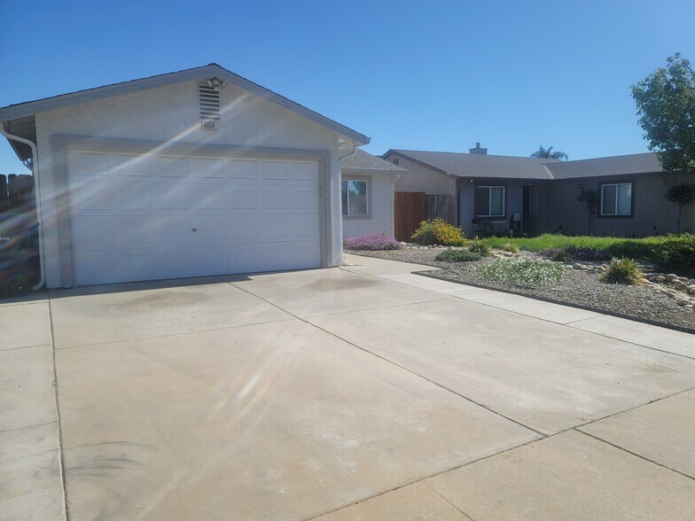 Building Photo - 6054 Preakness Dr