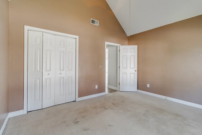 Building Photo - 402 Plantation Pointe Dr