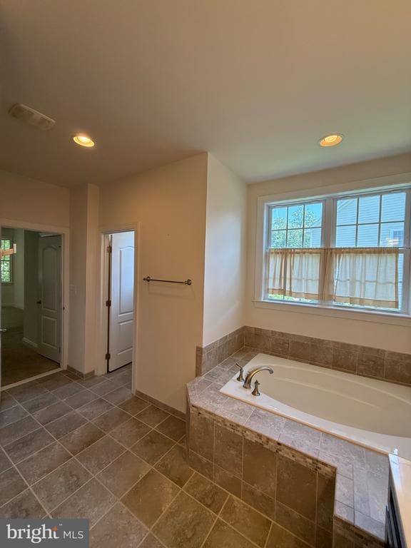 Building Photo - 11621 Pine Hollow Ln